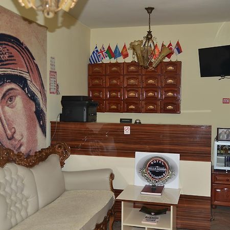 Hotel Bella Donna Κουμάνοβο Εξωτερικό φωτογραφία