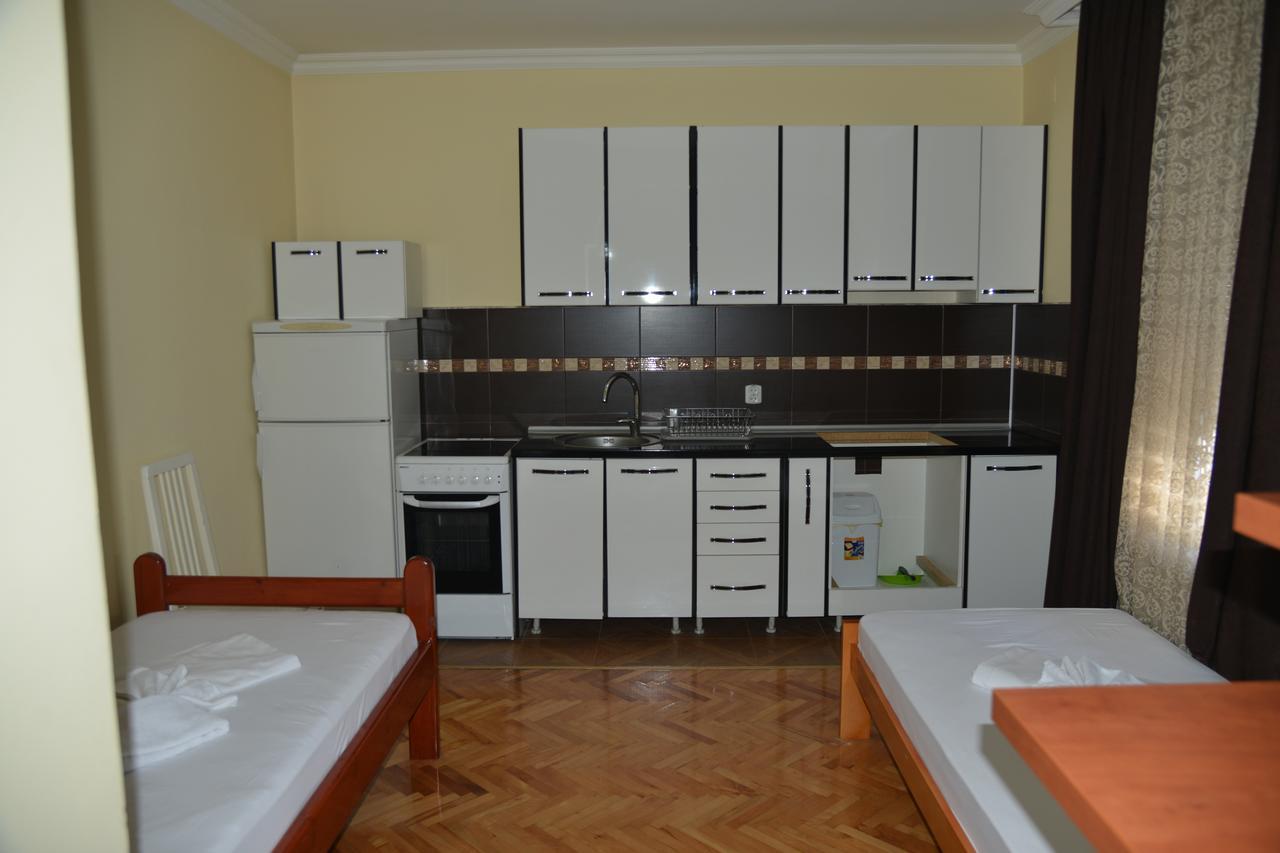 Hotel Bella Donna Κουμάνοβο Εξωτερικό φωτογραφία