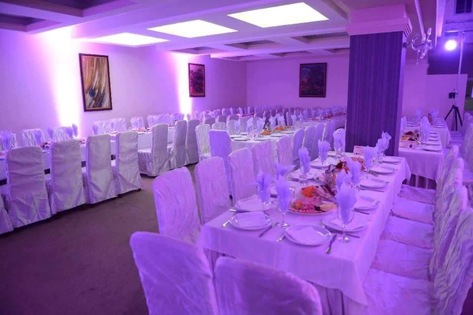 Hotel Bella Donna Κουμάνοβο Εξωτερικό φωτογραφία